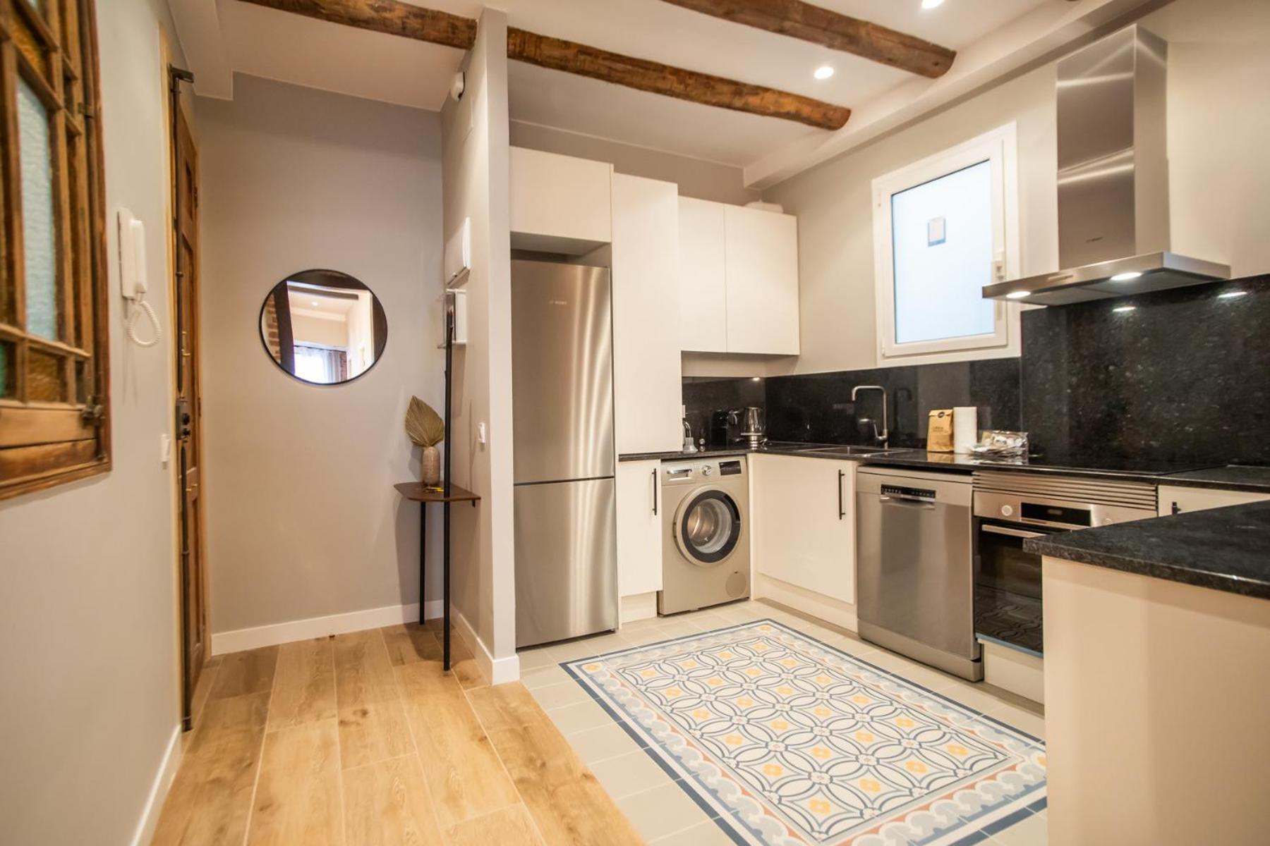 Apartment 23mal1075- Beautiful 2br Near Sagrada Fa *